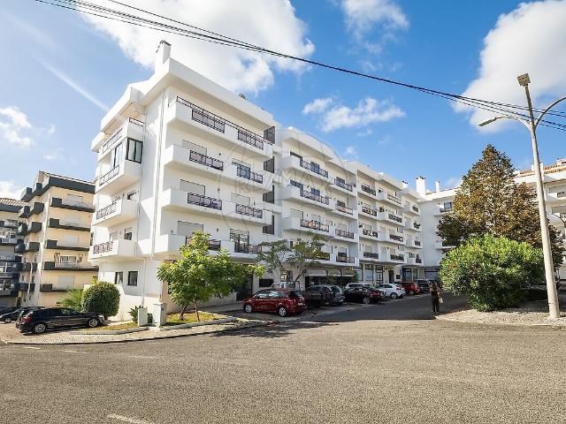 Apartamento T3 à venda em Marrazes e Barosa, Leiria RE/MAX Portugal