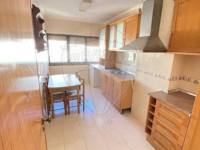 Apartamento T3 à venda em Moita, Moita RE/MAX Portugal