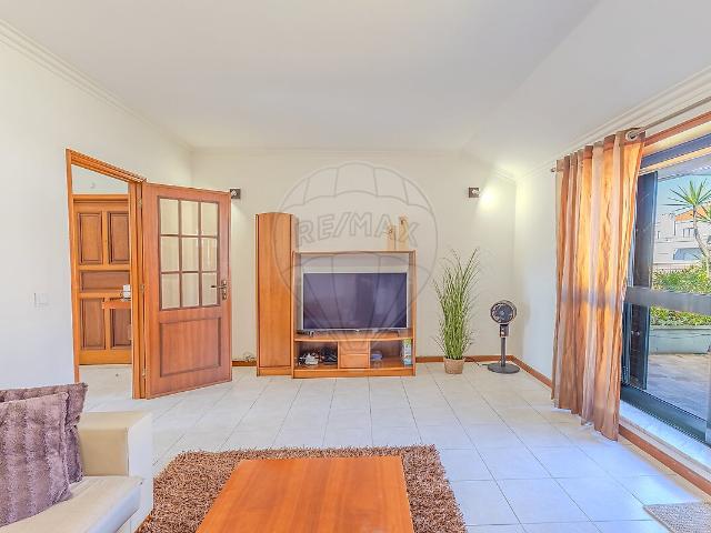 Apartamento T3 à venda em Mozelos, Santa Maria da Feira RE/MAX Portugal