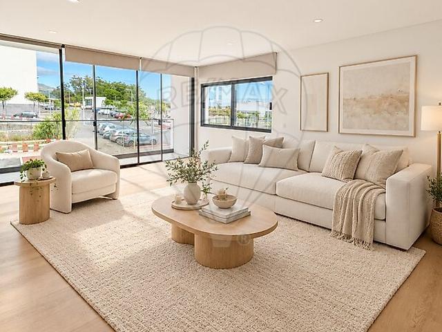 Apartamento T3 à venda em Nossa Senhora do Rosário, Lagoa São Miguel RE/MAX Portugal