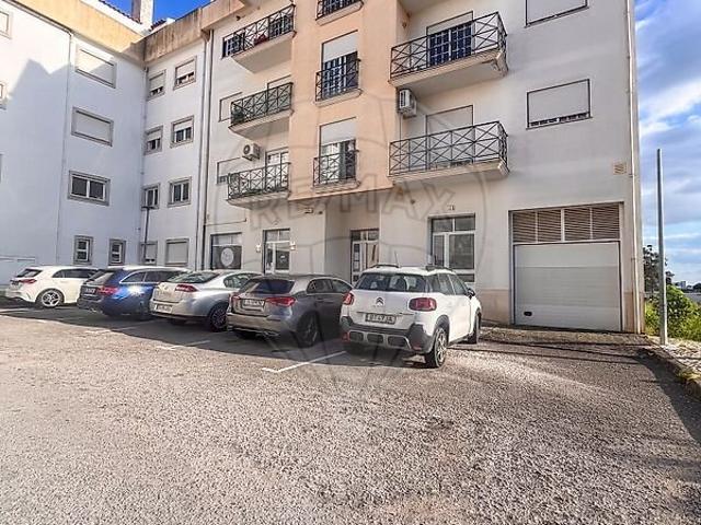 Apartamento T3 à venda em Nossa Senhora de Fátima, Entroncamento RE/MAX Portugal