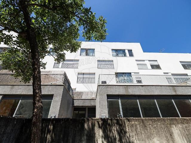 Apartamento T3 à venda em Odivelas, Odivelas RE/MAX Portugal