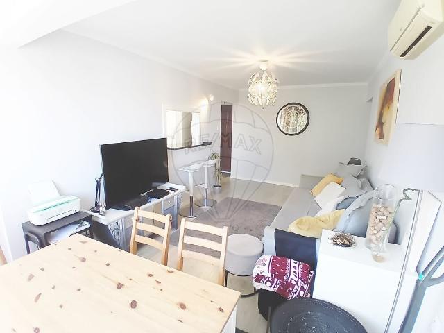 Apartamento T3 à venda em Olivais, Lisboa RE/MAX Portugal