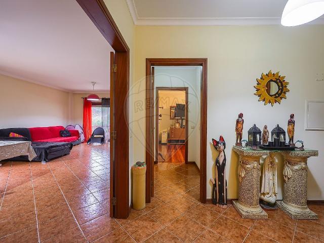 Apartamento T3 à venda em Oliveira de Azeméis, Santiago de Riba Ul, Ul, Macinhata da Seixa e Madail, Oliveira de Azeméis RE/MAX Portugal