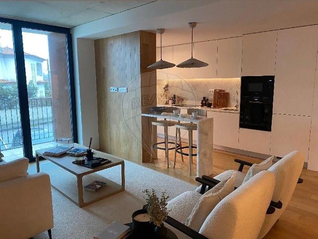 Apartamento T3 à venda em Oliveira de Azeméis, Santiago de Riba Ul, Ul, Macinhata da Seixa e Madail, Oliveira de Azeméis RE/MAX Portugal