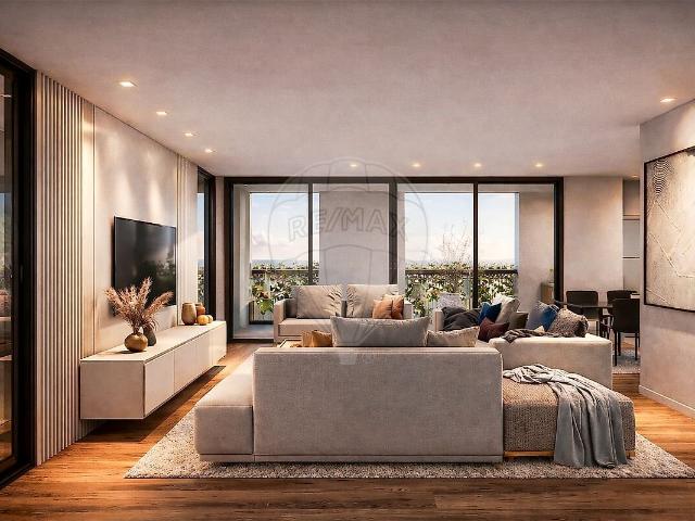 Apartamento T3 à venda em Águas Santas, Maia RE/MAX Portugal