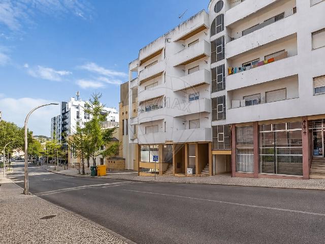 Apartamento T3 à venda em Alcobaça e Vestiaria, Alcobaça RE/MAX Portugal