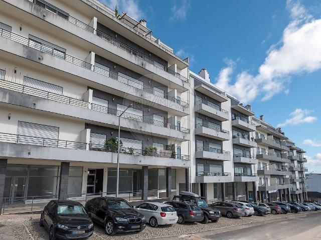 Apartamento T3 à venda em Alcobaça e Vestiaria, Alcobaça RE/MAX Portugal