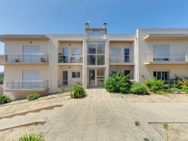 Apartamento T3 à venda em Alcobaça e Vestiaria, Alcobaça RE/MAX Portugal