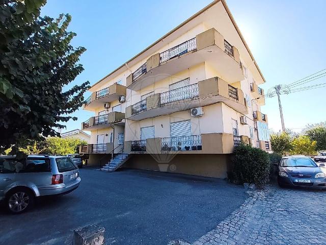 Apartamento T3 à venda em Alcaria, Fundão RE/MAX Portugal