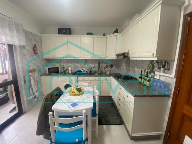 Apartamento T3 à venda em Alverca