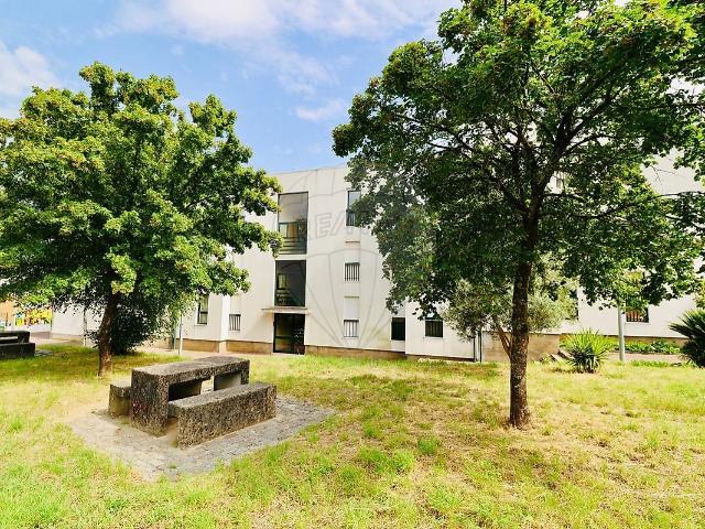 Apartamento T3 à venda em Arcozelo, Barcelos RE/MAX Portugal
