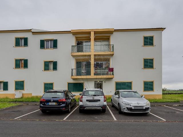 Apartamento T3 à venda em Arrifes, Ponta Delgada RE/MAX Portugal