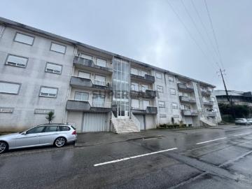 Apartamento T3 à venda em Barrosas Santo Estêvão, Lousada