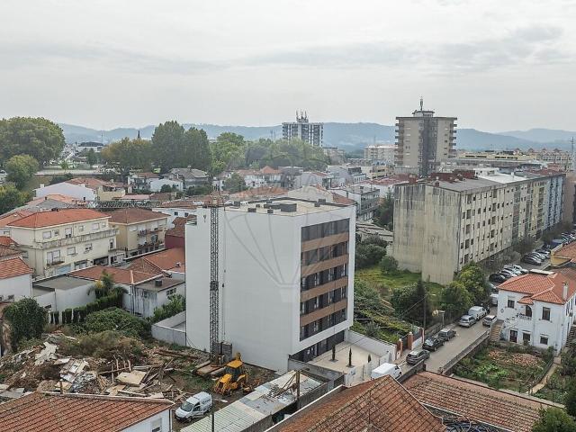 Apartamento T3 à venda em Bougado São Martinho e Santiago, Trofa RE/MAX Portugal