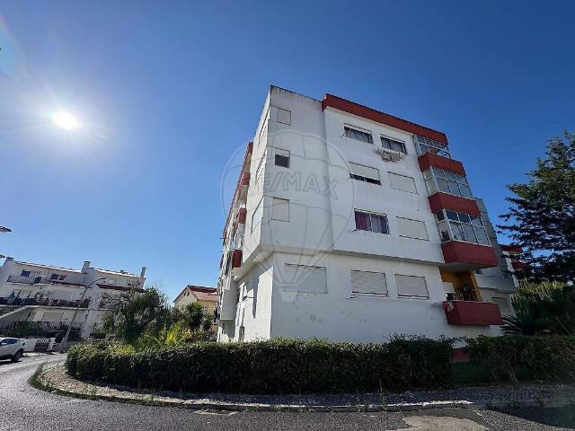 Apartamento T3 à venda em Caldas da Rainha Nossa Senhora do Pópulo, Coto e São Gregório, Caldas da Rainha RE/MAX Portugal