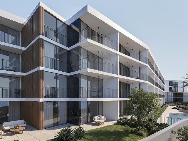 Apartamento T3 à venda em Câmara de Lobos, Câmara de Lobos RE/MAX Portugal