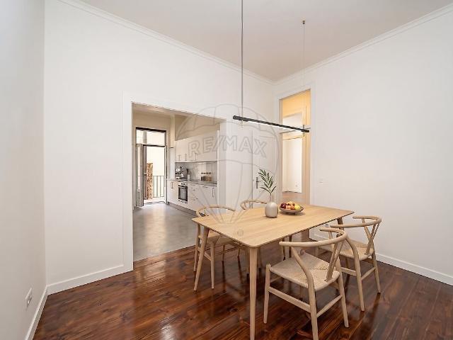 Apartamento T3 à venda em Campo de Ourique, Lisboa RE/MAX Portugal