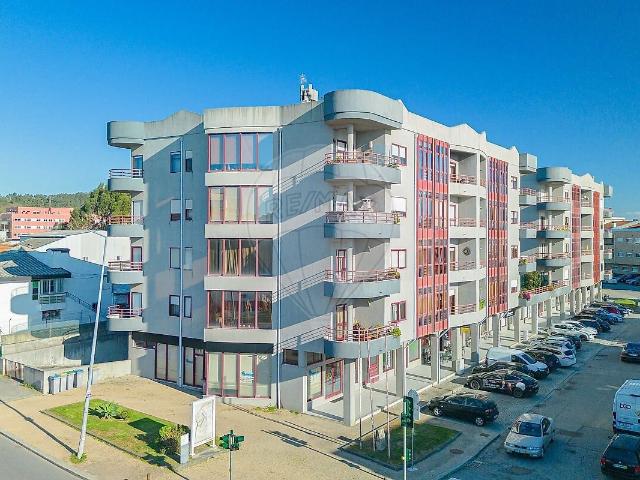 Apartamento T3 à venda em Canelas, Vila Nova de Gaia RE/MAX Portugal