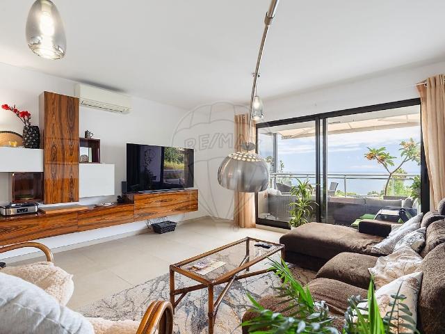 Apartamento T3 à venda em Caniço, Santa Cruz RE/MAX Portugal