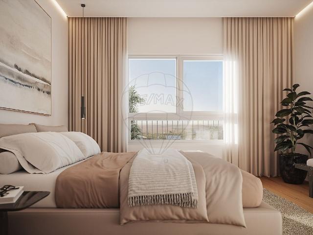 Apartamento T3 à venda em Castanheira do Ribatejo e Cachoeiras, Vila Franca de Xira RE/MAX Portugal