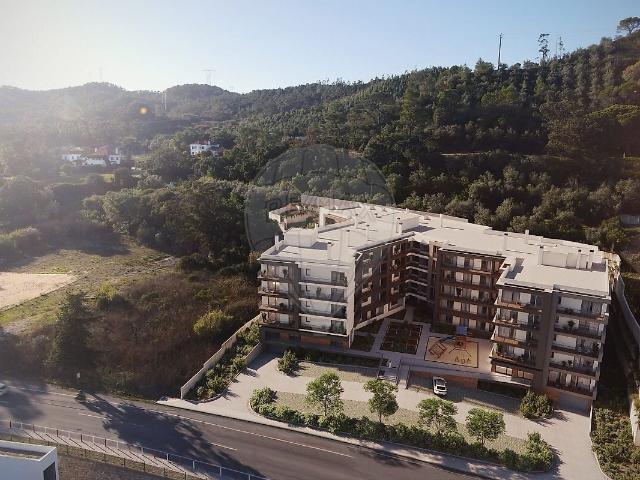 Apartamento T3 à venda em Castanheira do Ribatejo e Cachoeiras, Vila Franca de Xira RE/MAX Portugal