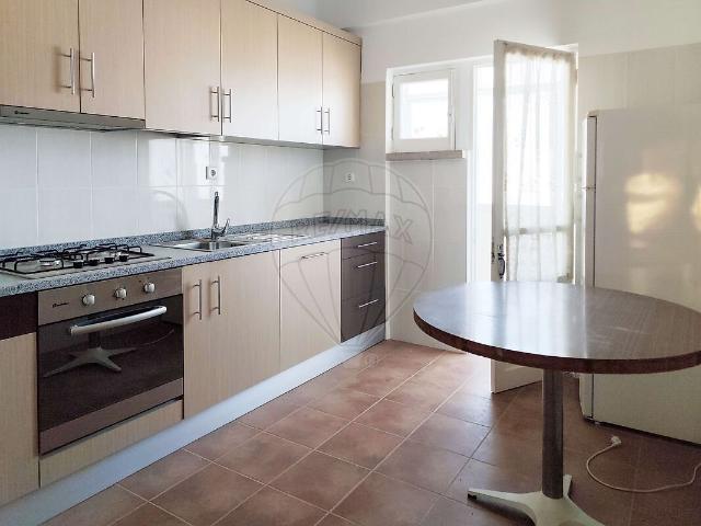Apartamento T3 à venda em Castelo Branco, Castelo Branco RE/MAX Portugal