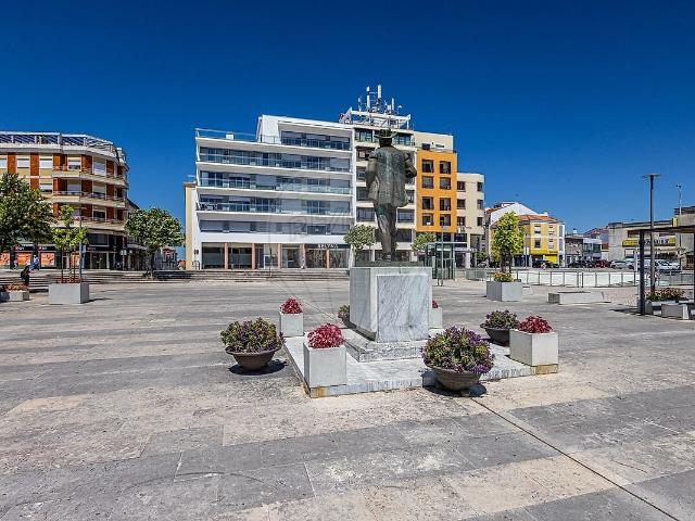 Apartamento T3 à venda em Cartaxo e Vale da Pinta, Cartaxo RE/MAX Portugal