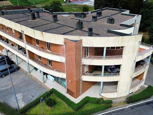 Apartamento T3 à venda em Carvalhosa, Paços de Ferreira RE/MAX Portugal