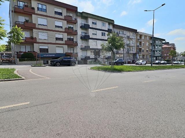 Apartamento T3 à venda em Cidade da Maia, Maia RE/MAX Portugal