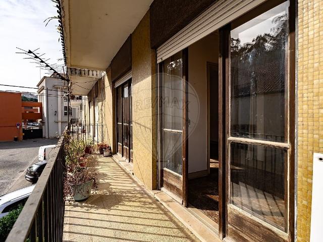 Apartamento T3 à venda em Coimbra Sé Nova, Santa Cruz, Almedina e São Bartolomeu, Coimbra RE/MAX Portugal