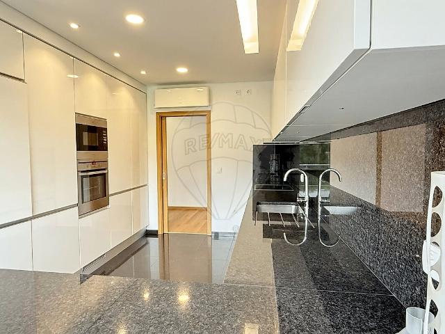 Apartamento T3 à venda em Condeixa a Velha e Condeixa a Nova, Condeixa a Nova RE/MAX Portugal