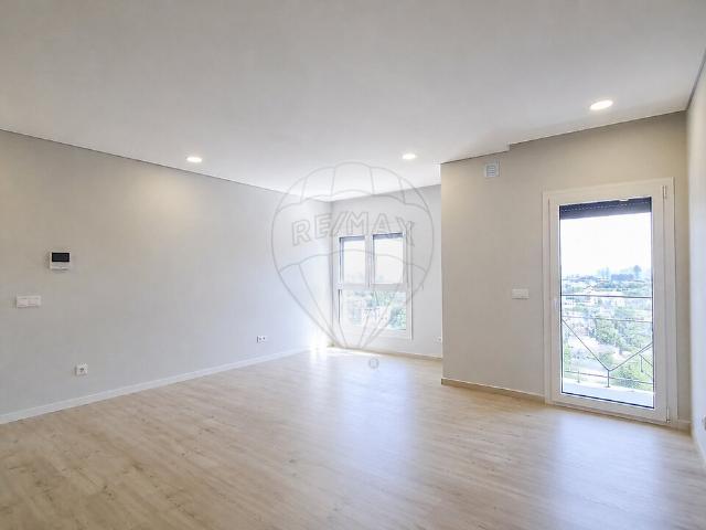 Apartamento T3 à venda em Covilhã e Canhoso, Covilhã RE/MAX Portugal