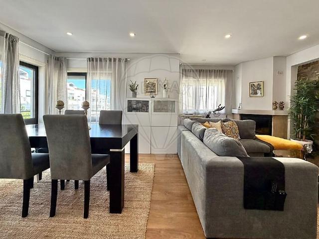 Apartamento T3 à venda em Darque, Viana do Castelo RE/MAX Portugal