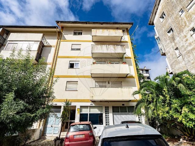 Apartamento T3 à venda em Eiras e São Paulo de Frades, Coimbra RE/MAX Portugal