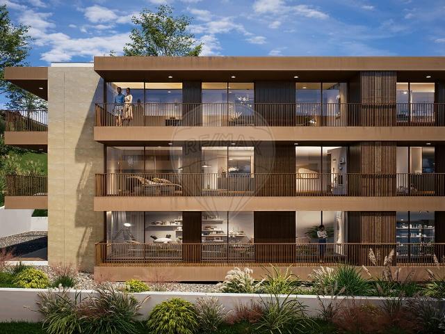 Apartamento T3 à venda em Eiras e São Paulo de Frades, Coimbra RE/MAX Portugal