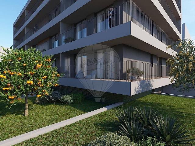 Apartamento T3 à venda em Ermesinde, Valongo RE/MAX Portugal