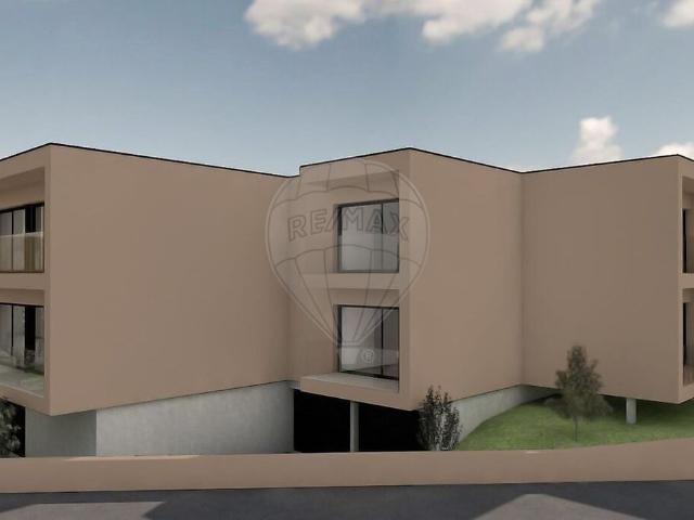 Apartamento T3 à venda em Estorãos, Fafe RE/MAX Portugal