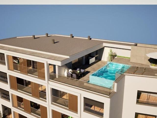 Apartamento T3 à venda em Estreito Câmara de Lobos, Câmara de Lobos RE/MAX Portugal