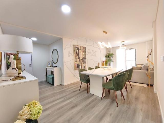 Apartamento T3 à venda em Funchal