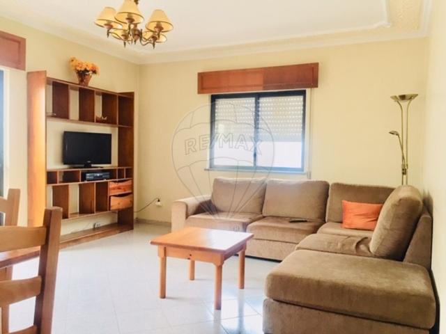 Apartamento T3 à venda em Faro