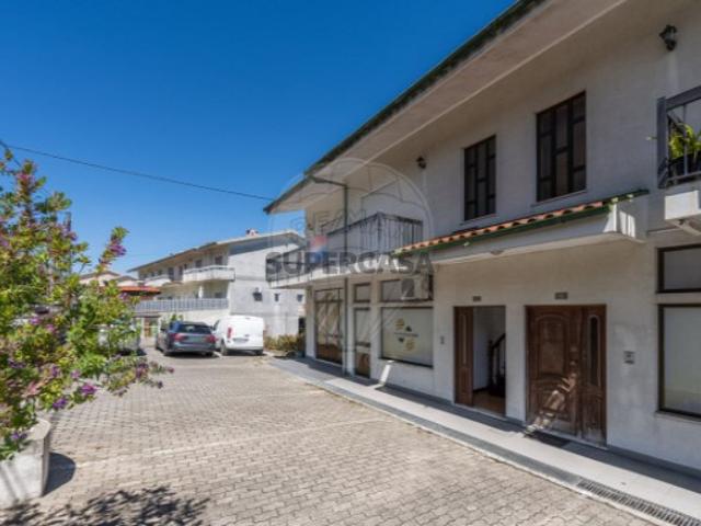 Apartamento T3 à venda em Felgueiras