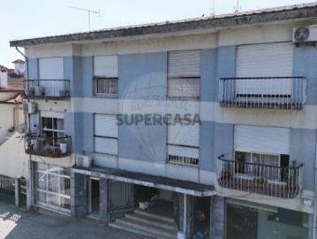 Apartamento T3 à venda em Felgueiras