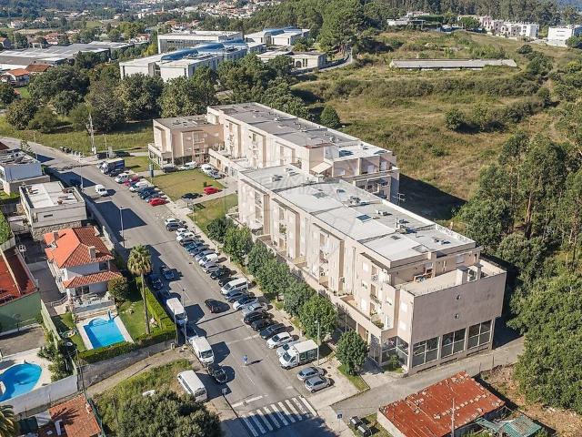 Apartamento T3 à venda em Ferreiros e Gondizalves, Braga RE/MAX Portugal