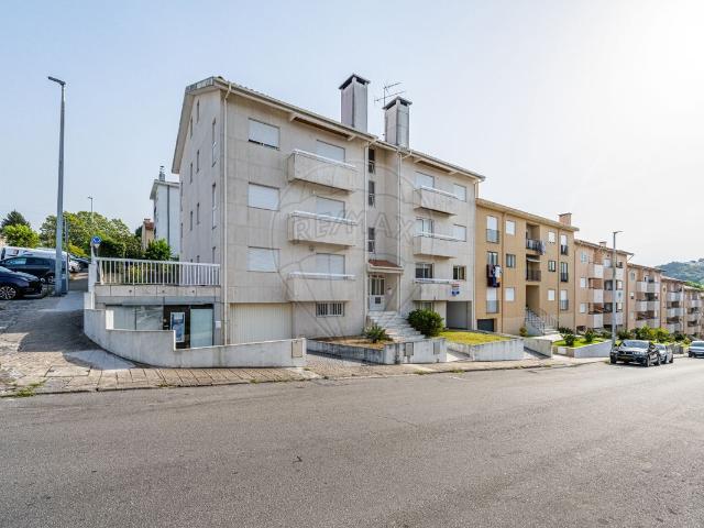 Apartamento T3 à venda em Guimarães