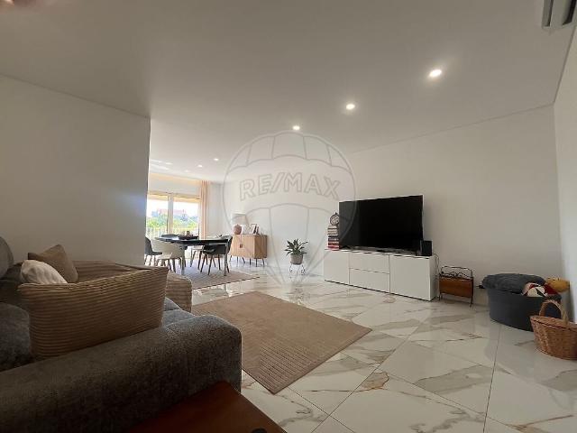 Apartamento T3 à venda em Granja do Ulmeiro, Soure RE/MAX Portugal
