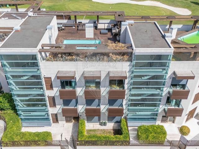 Apartamento T3 à venda em Lumiar, Lisboa RE/MAX Portugal