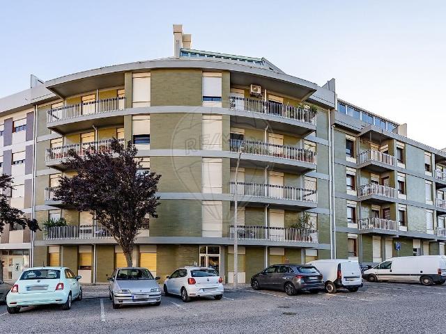 Apartamento T3 à venda em Leiria, Pousos, Barreira e Cortes, Leiria RE/MAX Portugal