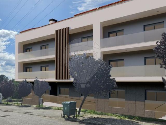 Apartamento T3 à venda em Lousã