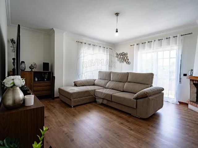 Apartamento T3 à venda em Lousã e Vilarinho, Lousã RE/MAX Portugal